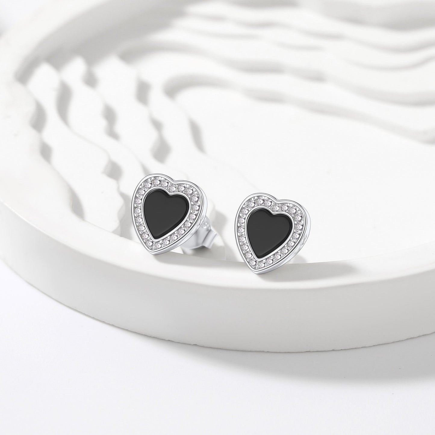 925 Sterling Silver Heart Black Onyx Stud
