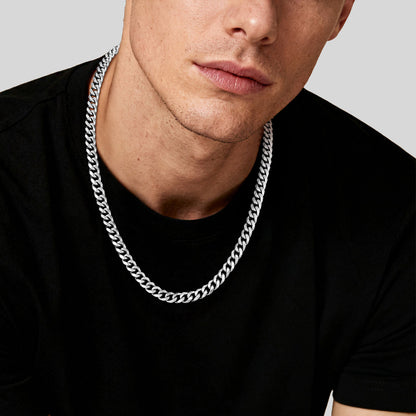 A Man Wearing Cuban Chain Necklace in Gold Plated