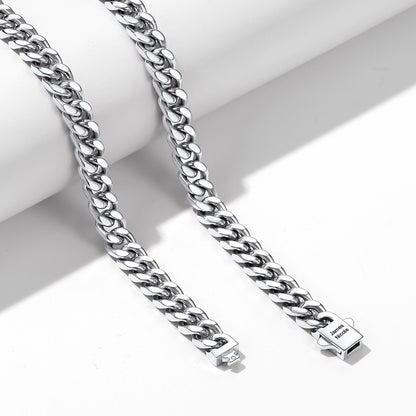 A Man Wearing Custom Engravable Cuban Chain Necklace & Bracelet Set 7MM Steel
