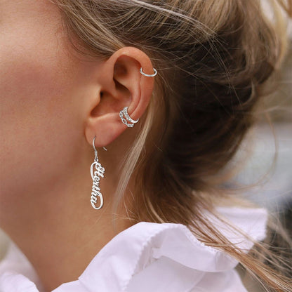 A Woman Wearing 4Pcs Ear Cuffs Earrings Set Non Piercing