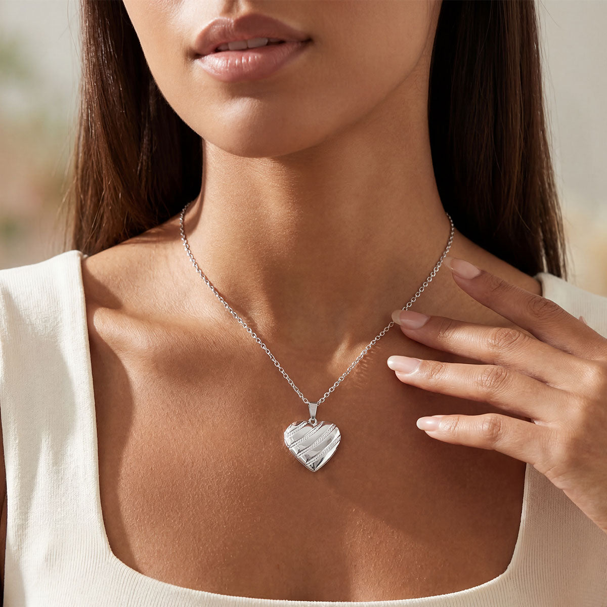 A Woman Wearing Personalized Stripe Hearts Locket Necklace with Pictures