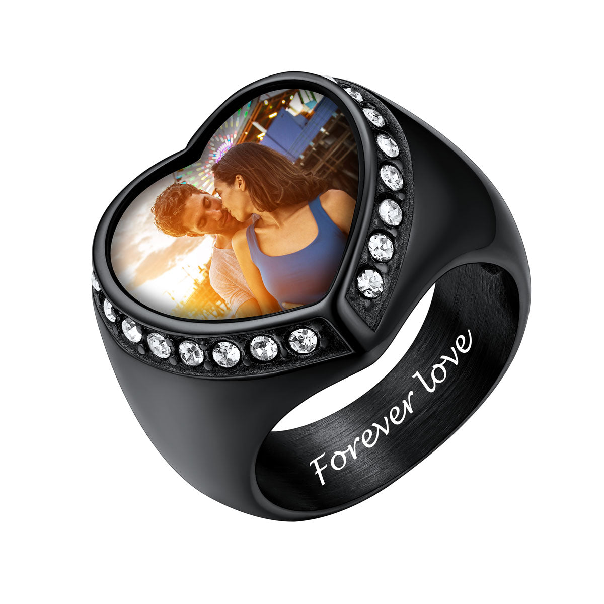 Black picture signet ring with a photo of a couple and 'Forever Love' engraving on a white background