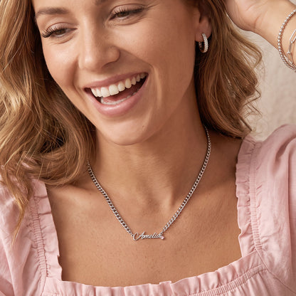 Collier infini personnalisé en argent sterling avec pierre de naissance en forme de cœur
