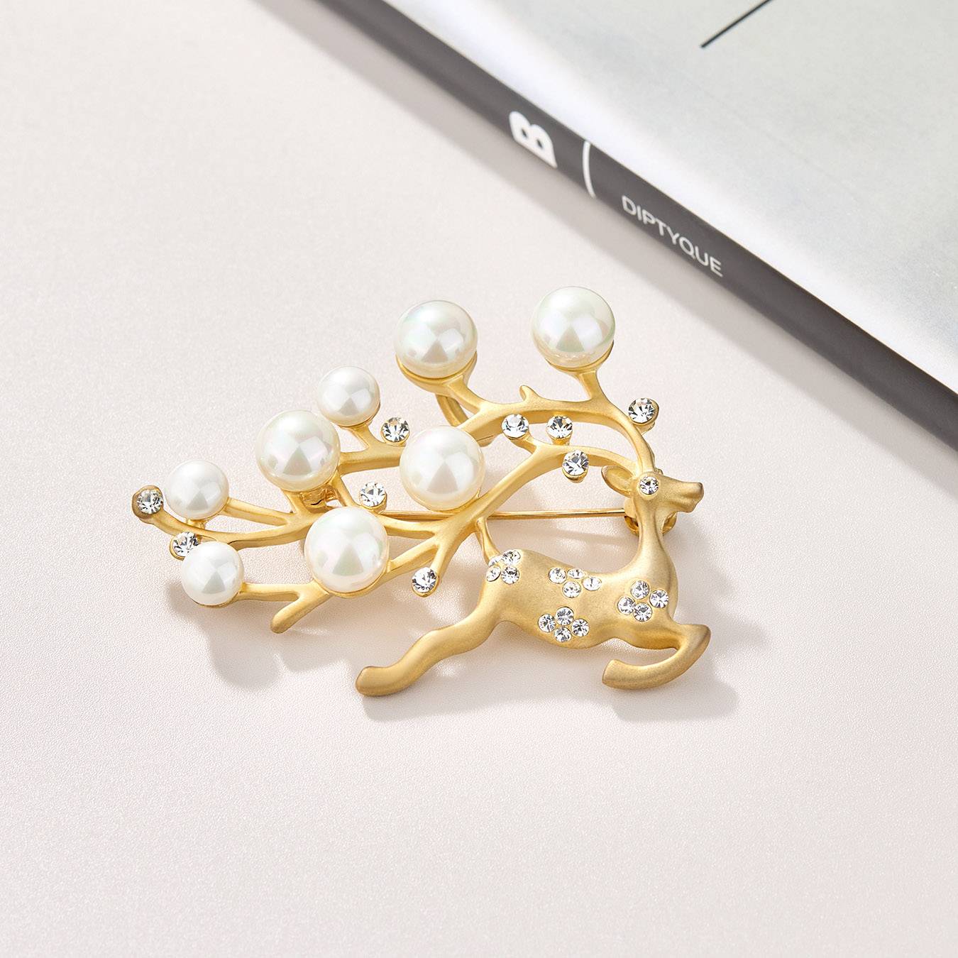 Christmas Reindeer Pearl Brooch Pin