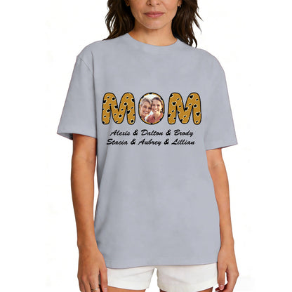 Custom Photo Mom T Shirt with 1-6 Names Leopard Grey