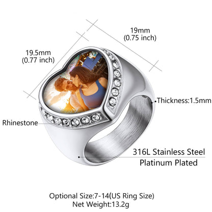 Heart-shaped signet picture ring with a photo of a couple and technical specifications on a white background