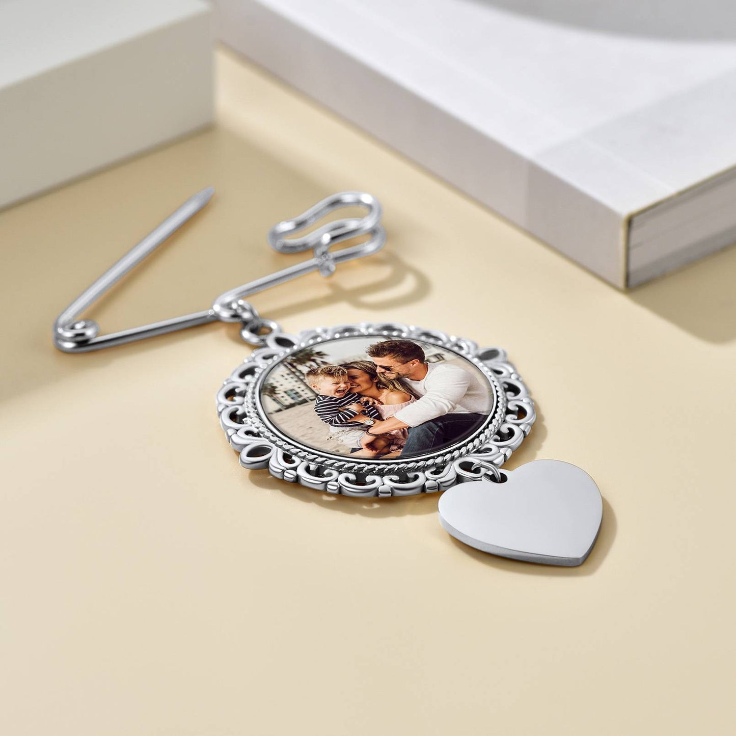 Round Picture Charms Brooch Pins in Stainless Steel