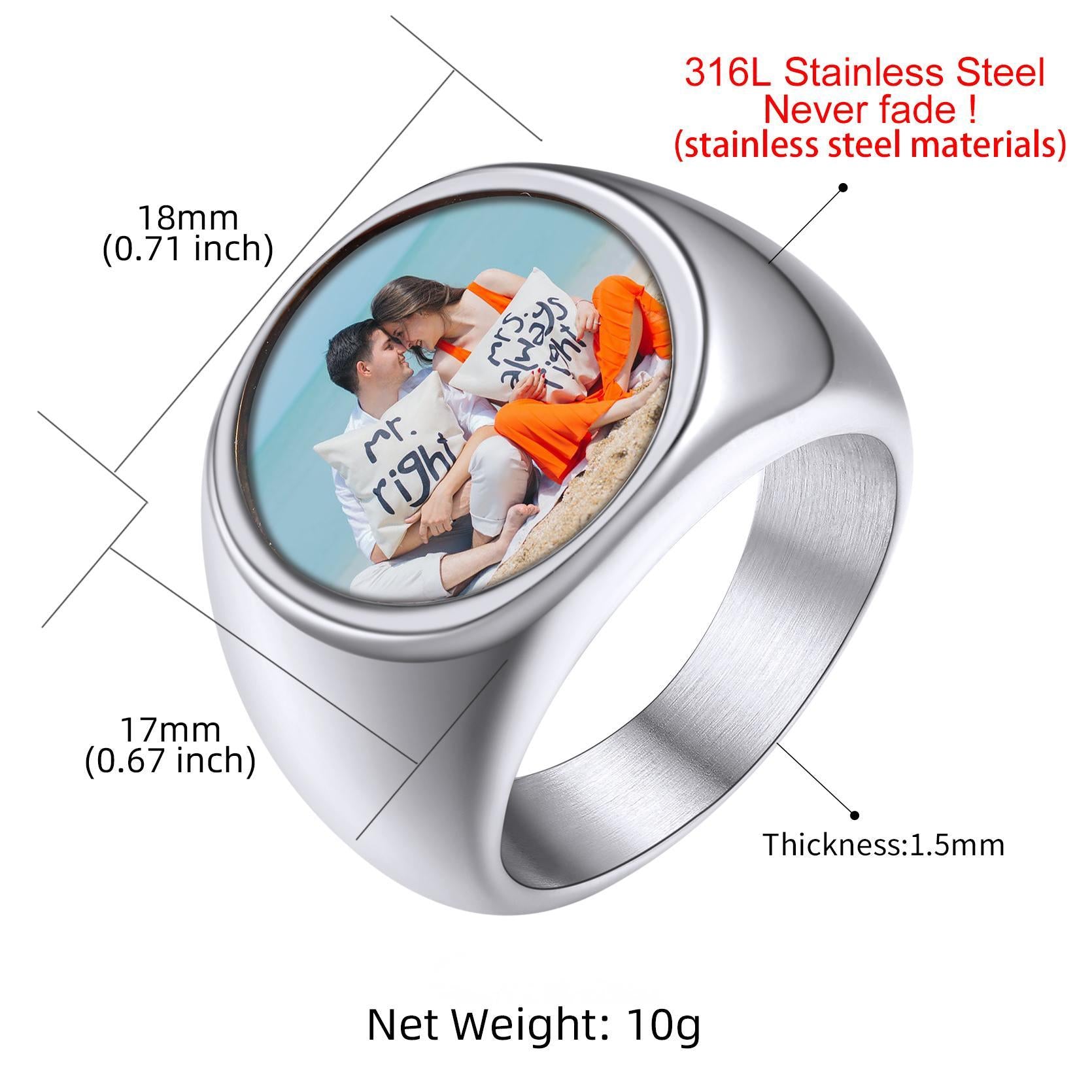 Silver picture photo ring with a photo of a couple on a beach, showing measurements and material details.
