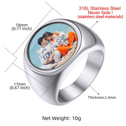 Silver picture photo ring with a photo of a couple on a beach, showing measurements and material details.