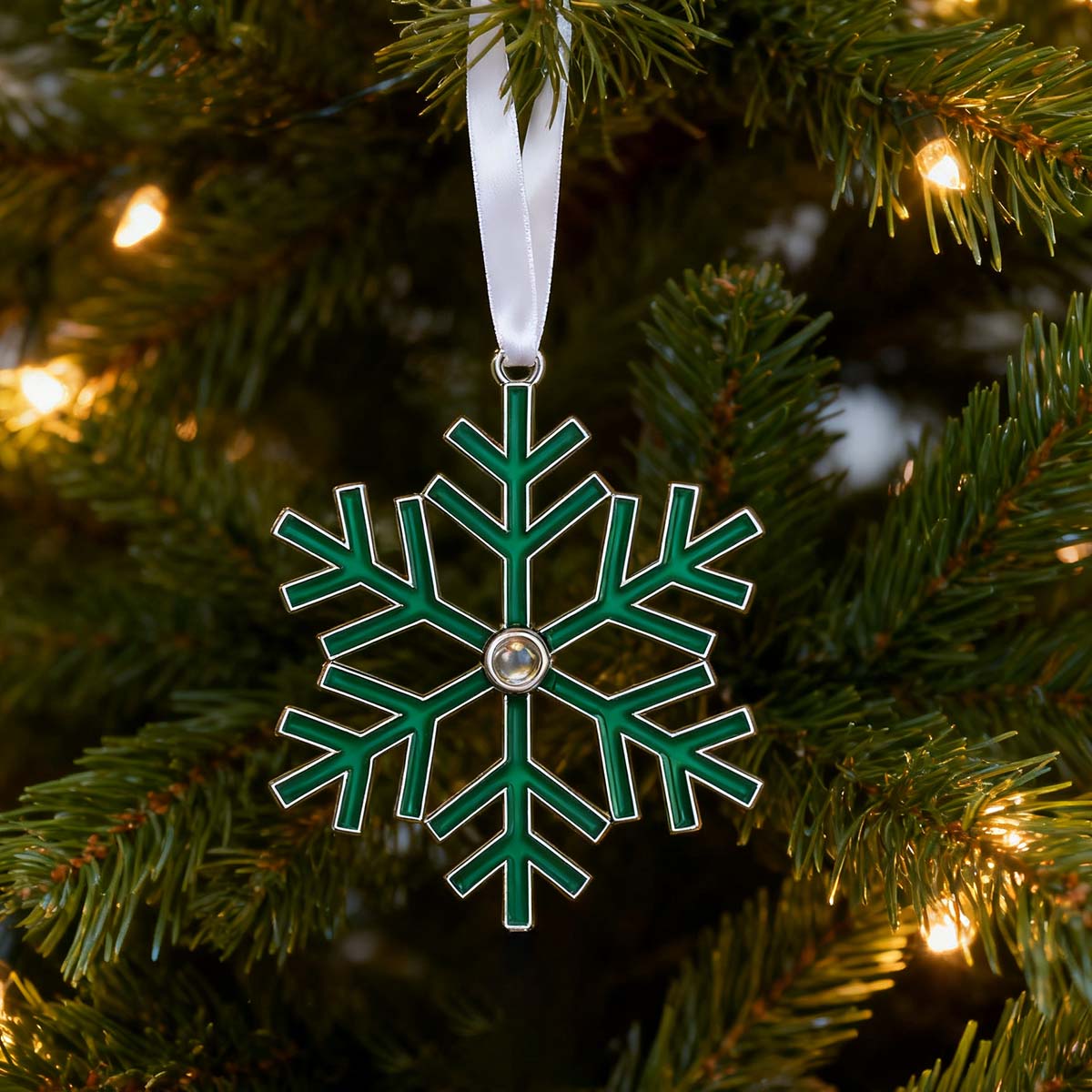 Snowflake Grow in the dark Projection Christmas Ornaments For Family Lover