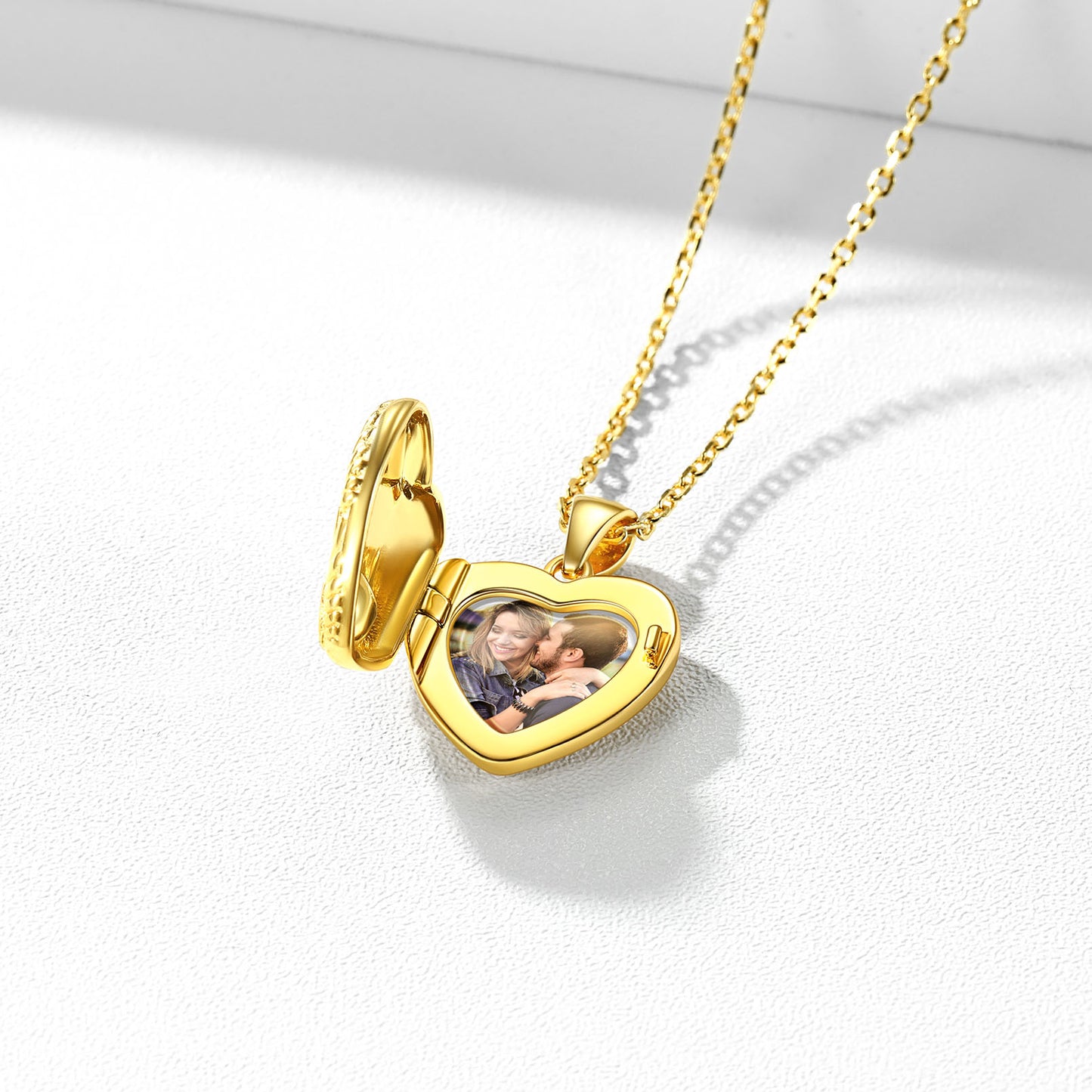 Collier photo en argent sterling, ailes d'ange, pierre de naissance, médaillon cœur
