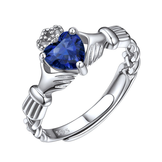 Anillo de plata de ley con piedra de nacimiento de corazón de Claddagh para mujer