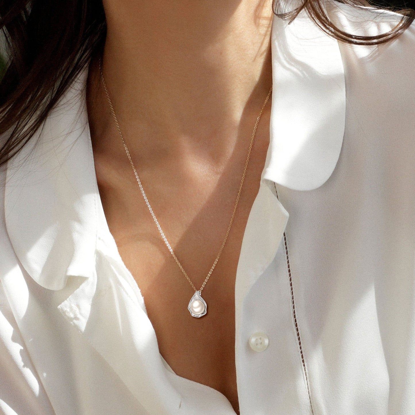 Collier avec pendentif en perles de coquillage en argent sterling pour femme